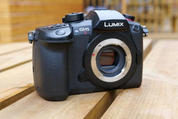 Panasonic Lumix GH5 II cámara profesional videoclips