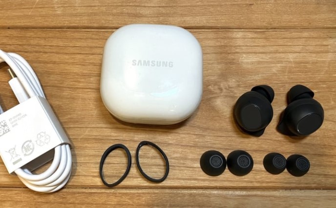Auriculares Samsung Galaxy Buds FE con traducción de IA