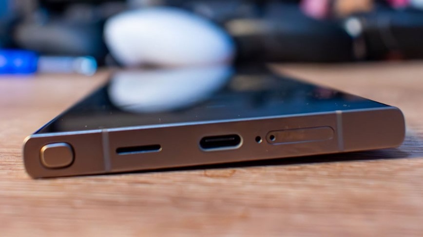 Samsung Galaxy S24 Ultra smartphone batería infinita