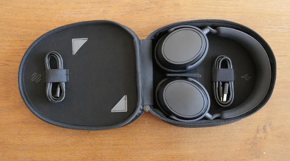 Auriculares con sonido premium Sennheiser Accentum Plus Wireless