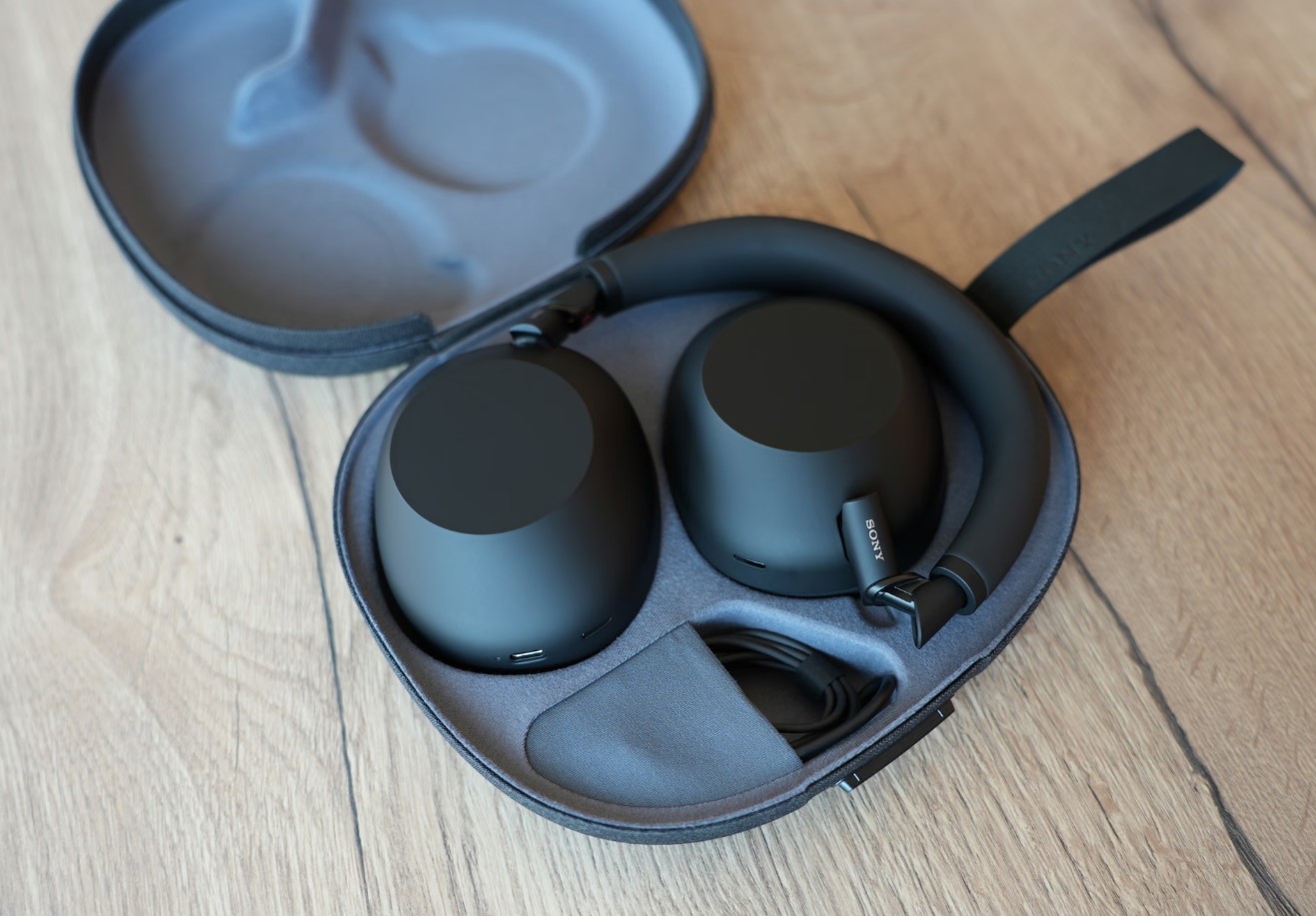 Auriculares audiófilos Sony WH-1000XM6