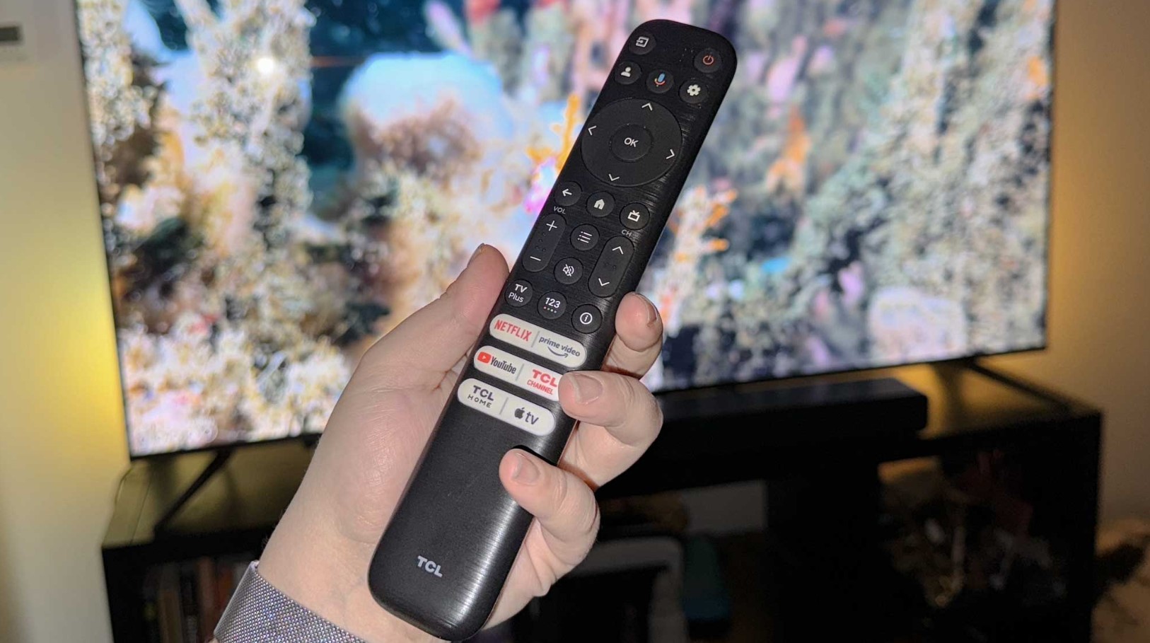 Televisor inteligente económico TCL Q6 55Q650G