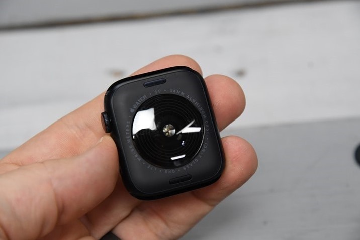 Comparación Watch Series 10 vs Watch SE (2ª generación)