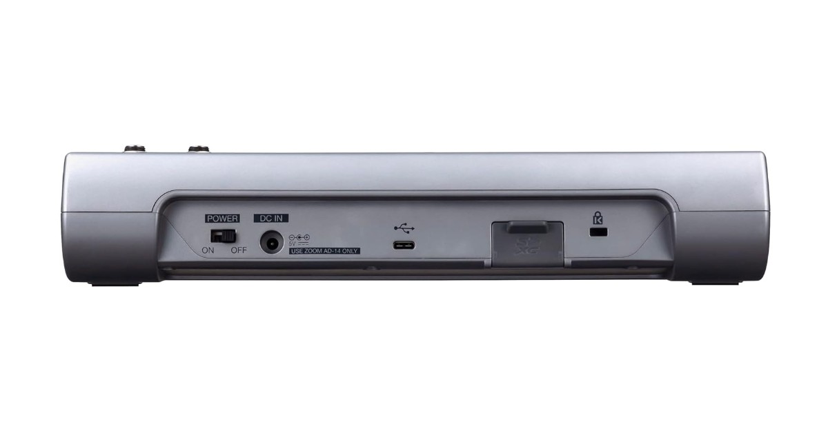 Mezclador PodTrak P8 de Zoom para podcast