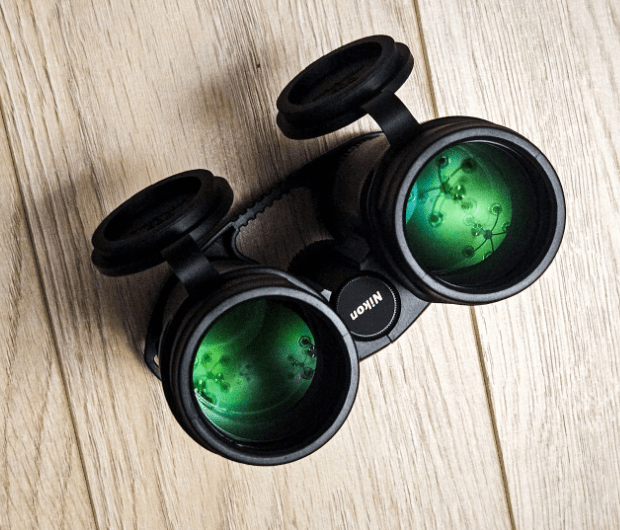 Prismáticos de senderismo Nikon Monarch M5 10x42