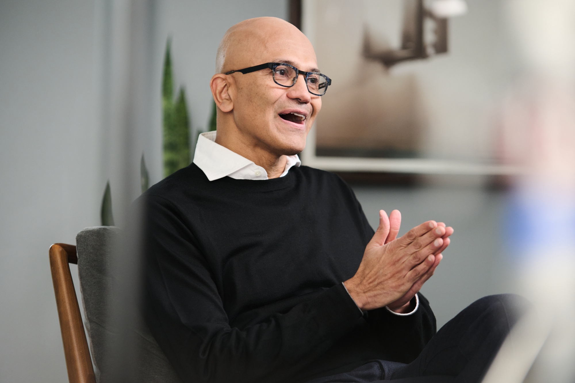 El jefe de Microsoft cree que la inteligencia artificial tendrá el mismo impacto en todas las esferas de la vida humana que Internet tuvo en su día