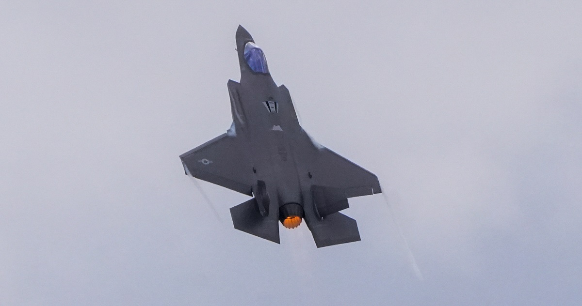 Lockheed Martin mantiene el ritmo de producción del F-35 y ha completado 77 vuelos de prueba de los cazas mejorados Lockheed Martin mantiene el ritmo de producción del F-35 y ha completado 77 vuelos de prueba de los cazas mejorados