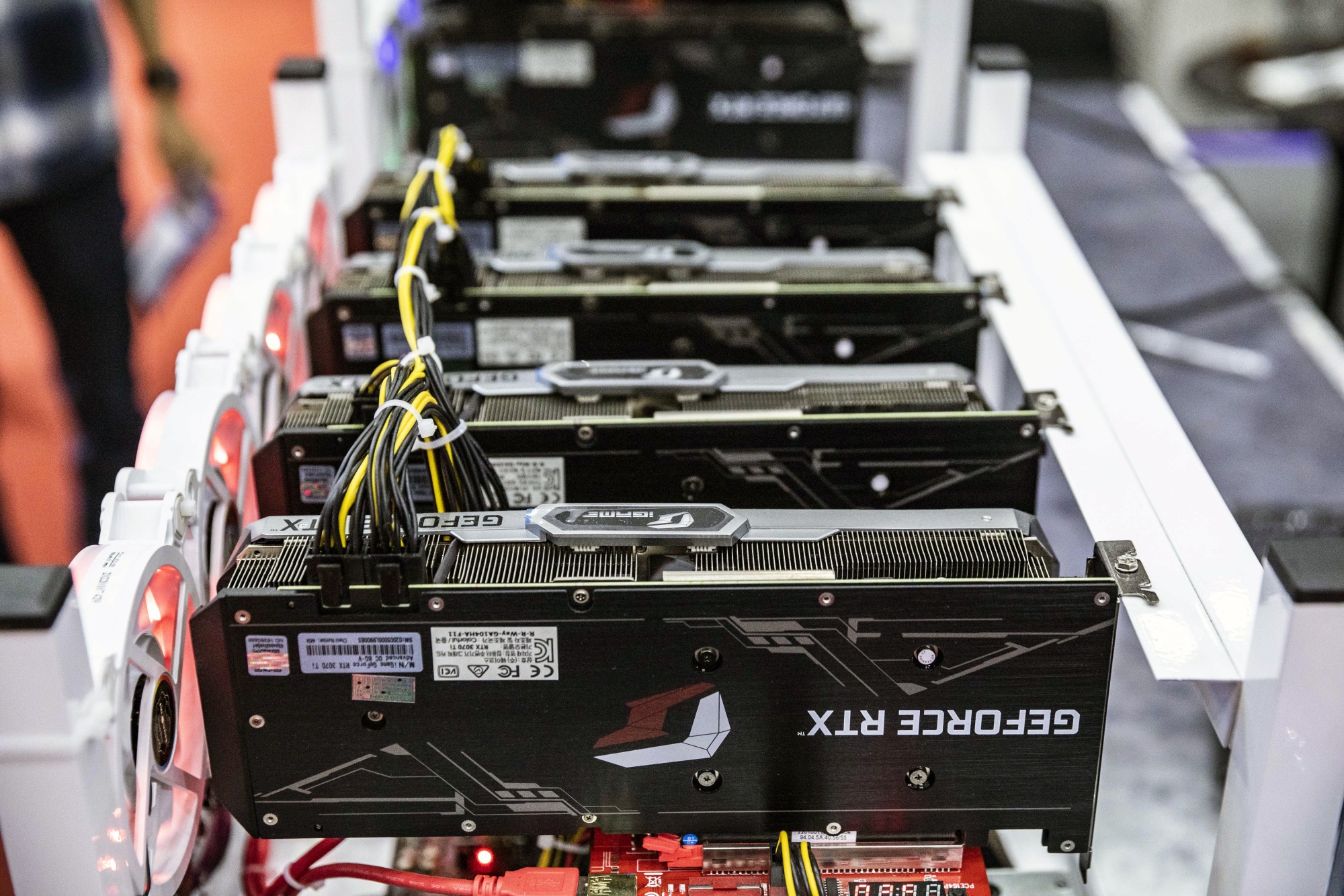 NVIDIA sube 65.000 millones de dólares en un día, 219.000 millones más que a principios de año NVIDIA sube 65.000 millones de dólares en un día, 219.000 millones más que a principios de año