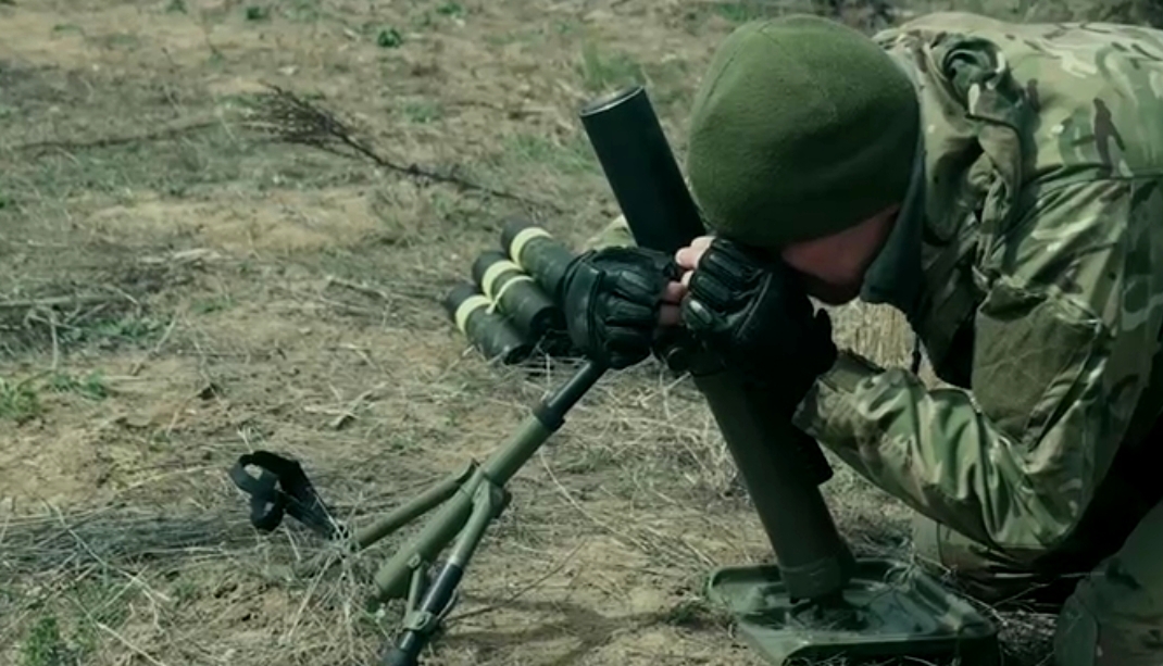 Las Fuerzas Armadas de Ucrania mostraron cómo funciona el mortero de "bolsillo" ucraniano KBA-118 Las Fuerzas Armadas de Ucrania mostraron cómo funciona el mortero de "bolsillo" ucraniano KBA-118