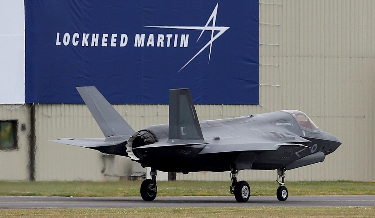 Lockheed Martin perdió más de 7.000 millones de dólares de valor paralelamente al anuncio de la falsa cuenta verificada de Twitter de que suspendía los envíos de armas a Arabia Saudí, Estados Unidos e Israel Lockheed Martin perdió más de 7.000 millones de dólares de valor paralelamente al anuncio de la falsa cuenta verificada de Twitter de que suspendía los envíos de armas a Arabia Saudí, Estados Unidos e Israel