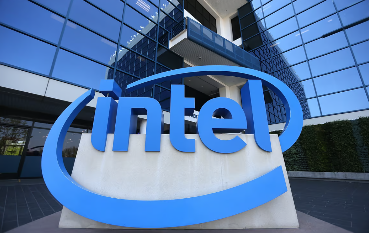 Intel pospone la construcción de plantas en Alemania y quiere 3,18 dólares del Gobierno Intel pospone la construcción de plantas en Alemania y quiere 3,18 dólares del Gobierno