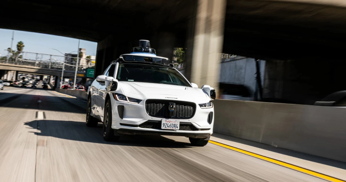 Prueba del Jaguar I-Pace autónomo de Waymo: el futuro ya está en la autopista