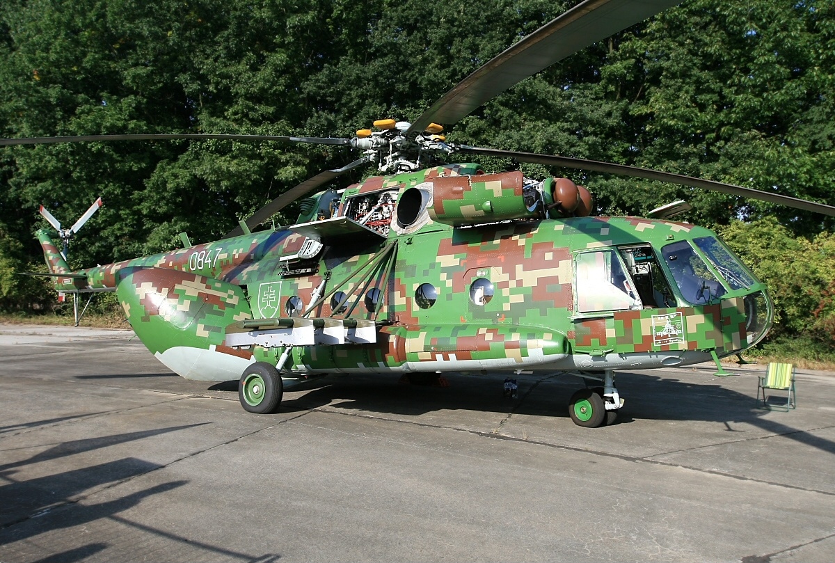 Eslovaquia envía cuatro helicópteros Mi-17 a Ucrania Eslovaquia envía cuatro helicópteros Mi-17 a Ucrania