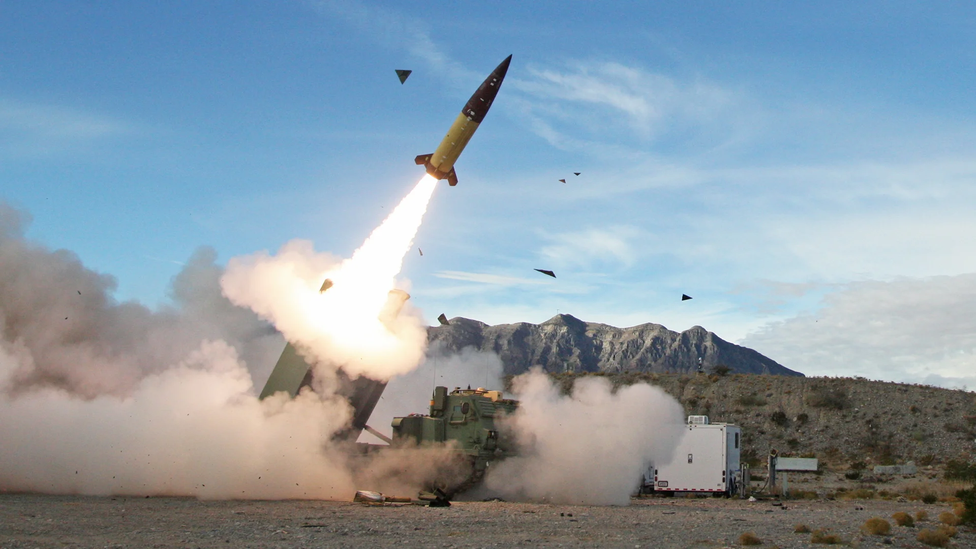El ministro de Defensa ucraniano confía en obtener más misiles HIMARS de 300 km de alcance El ministro de Defensa ucraniano confía en obtener más misiles HIMARS de 300 km de alcance
