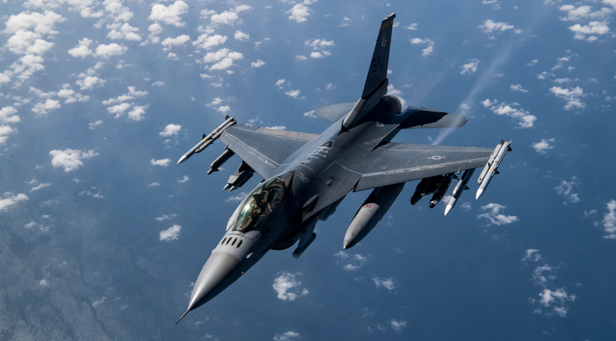 Polonia comienza a prolongar la vida útil de los cazas F-16 Fighting Falcon de la Fuerza Aérea de Estados Unidos Polonia comienza a prolongar la vida útil de los cazas F-16 Fighting Falcon de la Fuerza Aérea de Estados Unidos