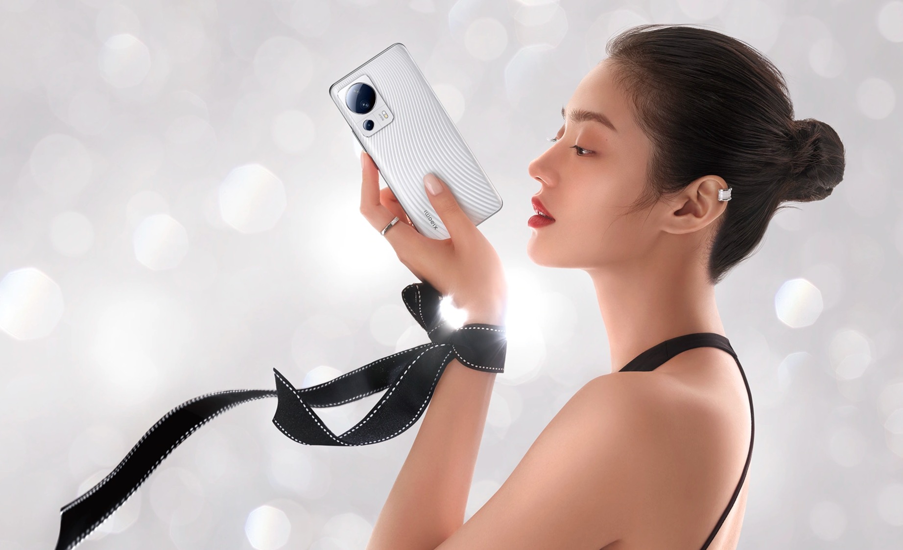 Xiaomi presenta el smartphone Hello Kitty CIVI 2 para San Valentín Xiaomi presenta el smartphone Hello Kitty CIVI 2 para San Valentín