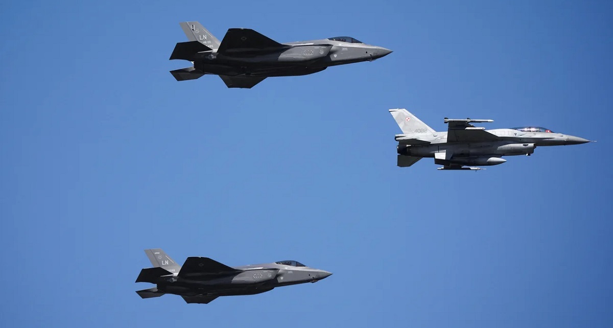 F-35 Lightning II, Patriot, Leopard 2 y HIMARS: Polonia celebró el mayor desfile militar en 30 años F-35 Lightning II, Patriot, Leopard 2 y HIMARS: Polonia celebró el mayor desfile militar en 30 años