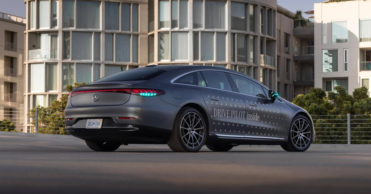 Mercedes-Benz se adelanta a la competencia: Primeros coches autónomos de nivel 3 en EE.UU.