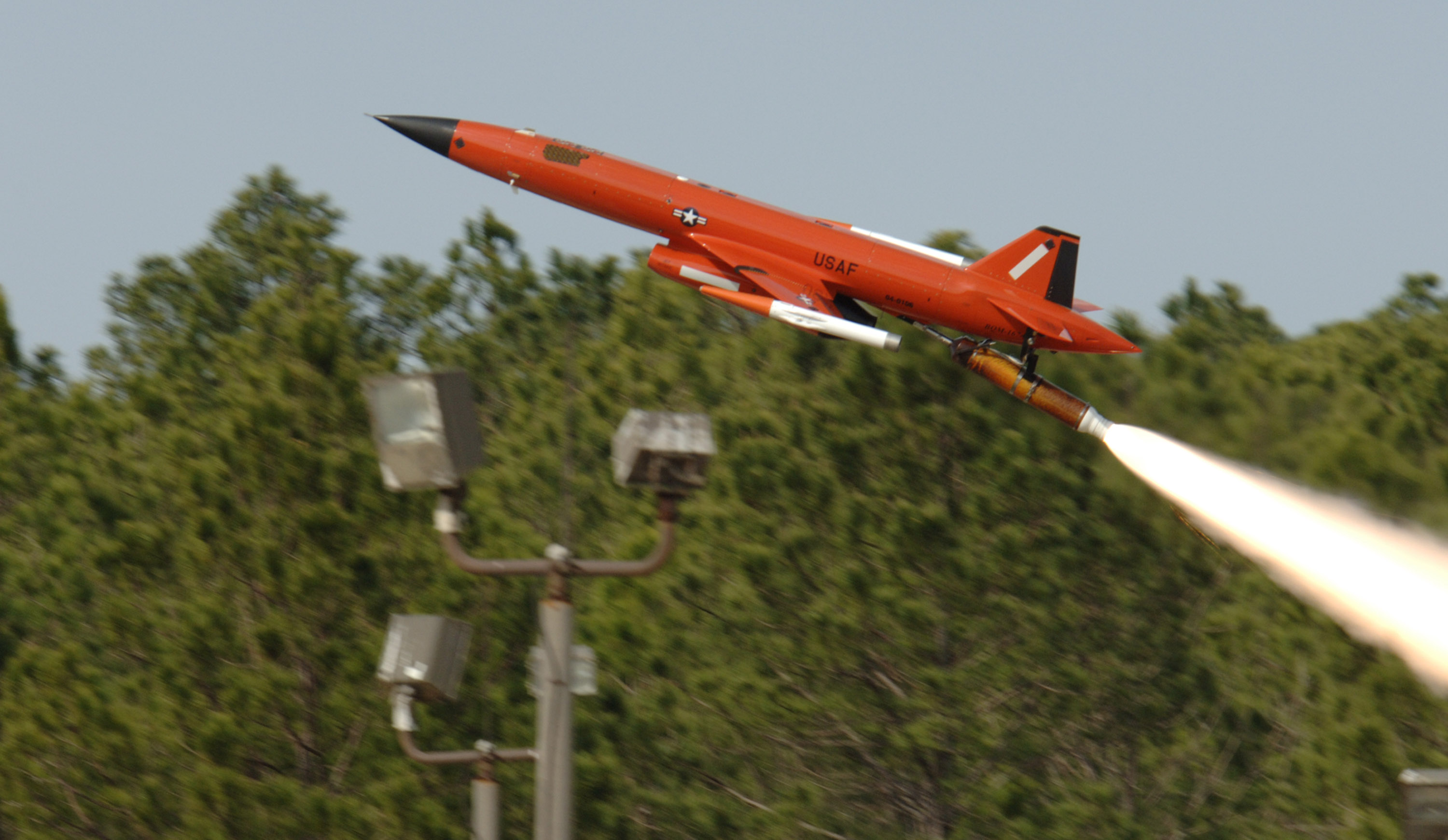Kratos recibe 21,7 millones de dólares para suministrar drones BQM-167A a las Fuerzas Aéreas de EE.UU. Kratos recibe 21,7 millones de dólares para suministrar drones BQM-167A a las Fuerzas Aéreas de EE.UU.