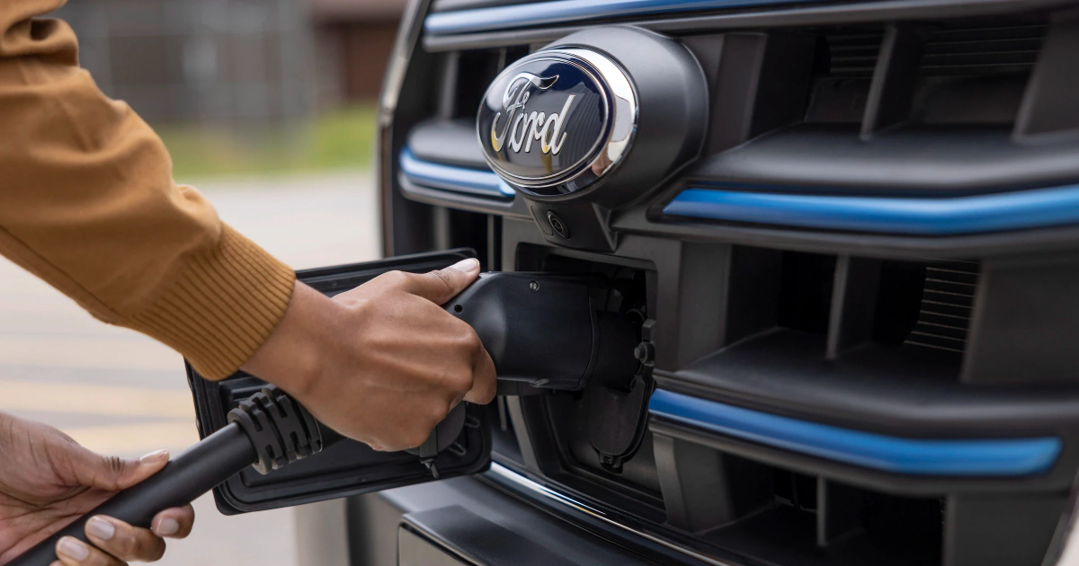 Revolución eléctrica: Todo sobre la carga del Ford E-Transit ¿Cómo conectar cargadores para el Ford E-Transit?