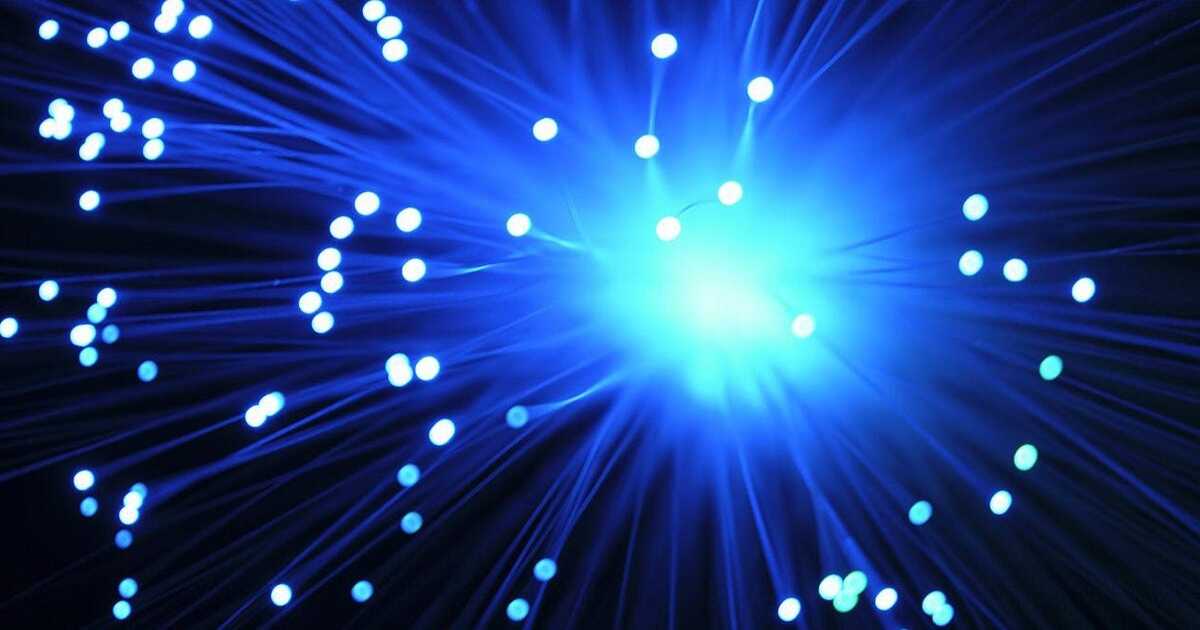 Científicos desarrollan un disco óptico masivo Super DVD de 1 petabit Científicos desarrollan un disco óptico masivo Super DVD de 1 petabit