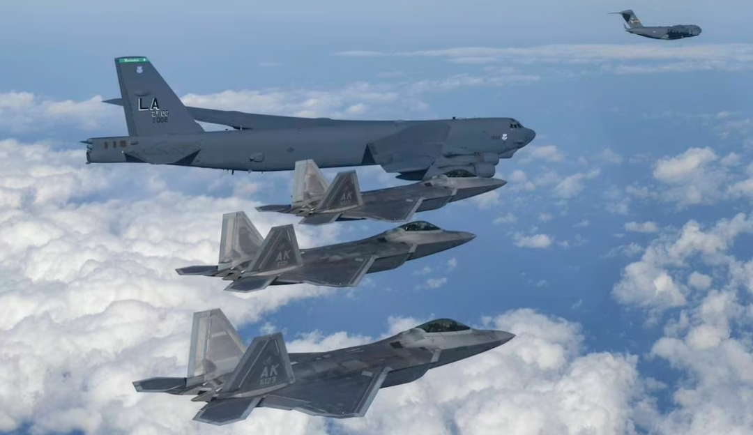 EE.UU. vuelve a enviar bombarderos B-52H Stratofortress a Corea del Sur ante un posible ensayo nuclear de la RPDC EE.UU. vuelve a enviar bombarderos B-52H Stratofortress a Corea del Sur ante un posible ensayo nuclear de la RPDC