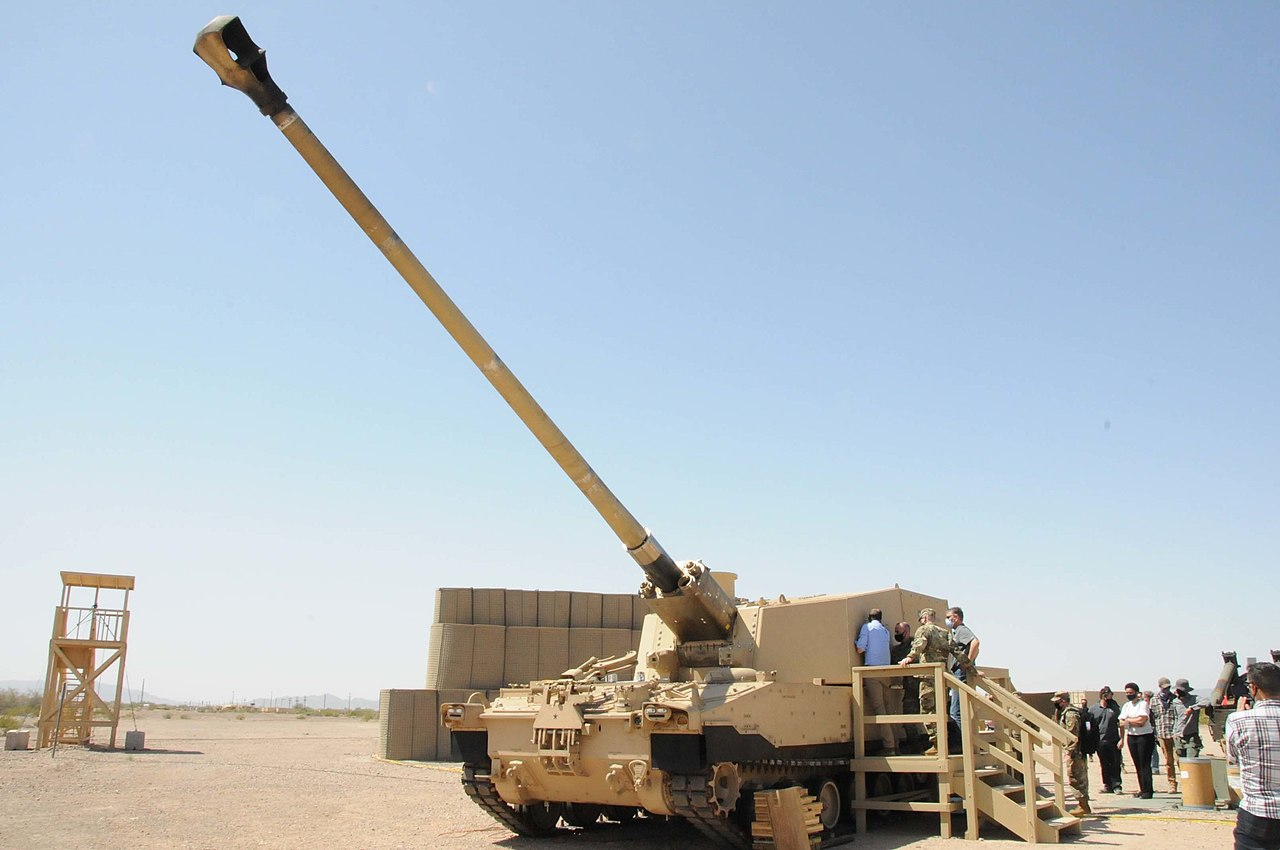 El Ejército de EE.UU. está realizando una prueba de tiro a gran escala de un obús de nueva generación con un alcance de 70 km y ya ha descubierto un problema