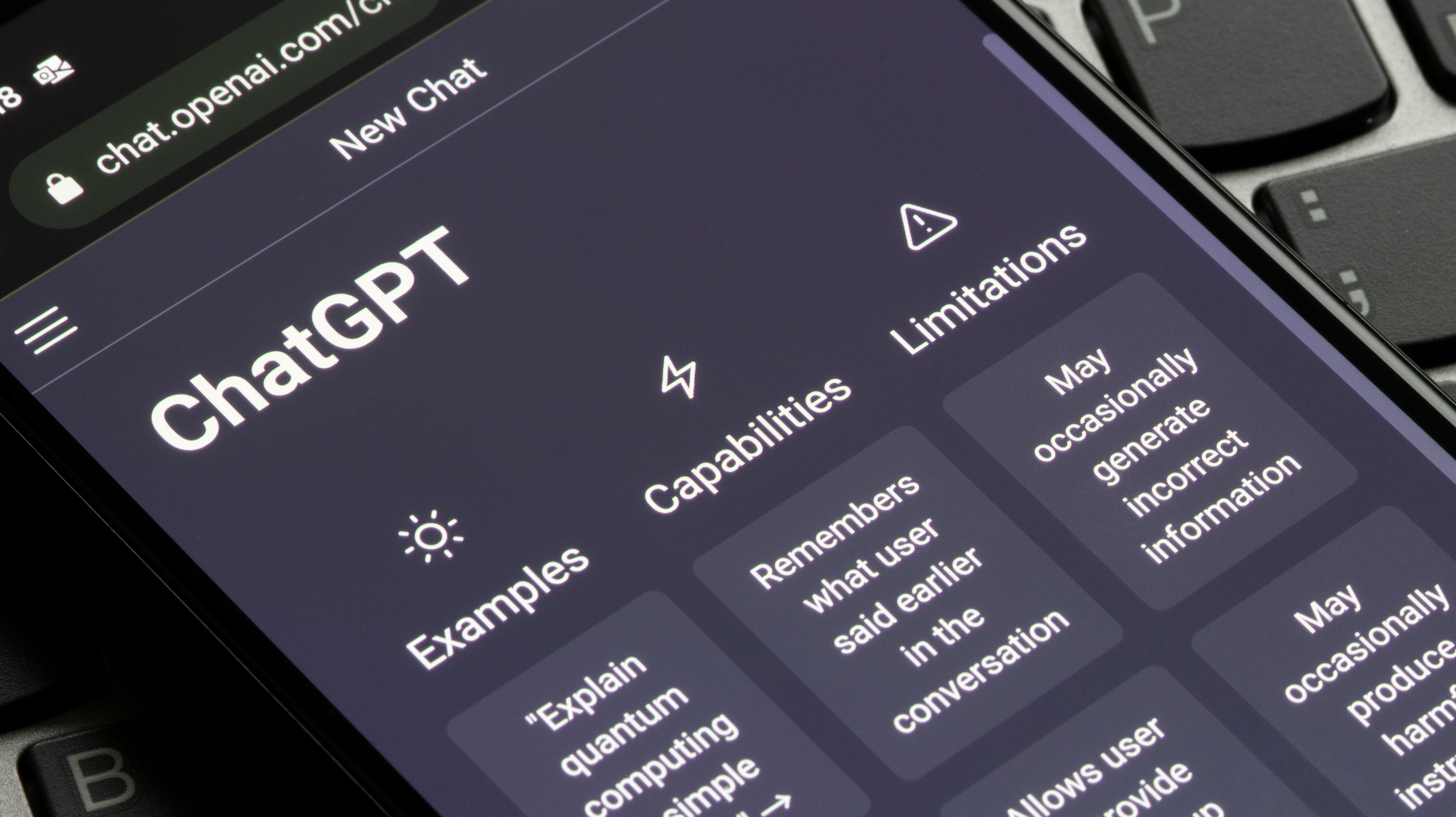 El tráfico del sitio web ChatGPT ha caído por primera vez desde su lanzamiento