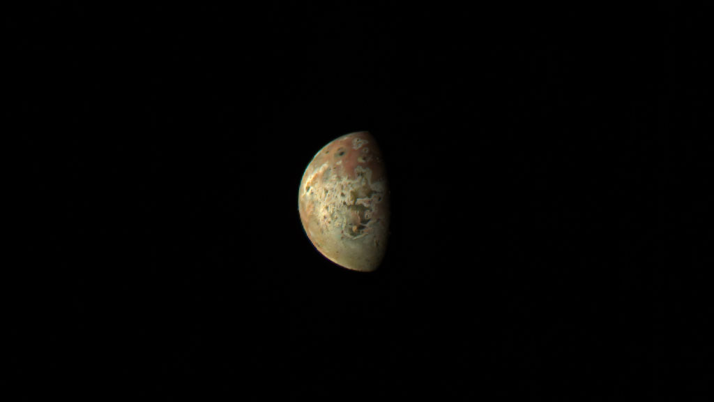 La estación interplanetaria Juno de la NASA realizará hoy una aproximación récord al cuerpo más volcánico del sistema solar La estación interplanetaria Juno de la NASA realizará hoy una aproximación récord al cuerpo más volcánico del sistema solar