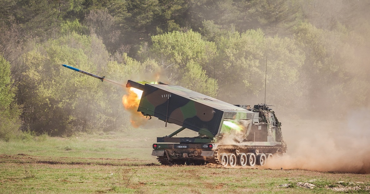 Ucrania recibió sistemas de cohetes de lanzamiento múltiple Lance-roquettes unitaire, que pueden utilizar misiles balísticos ATACMS con un alcance de lanzamiento de 300 km. Ucrania recibió sistemas de cohetes de lanzamiento múltiple Lance-roquettes unitaire, que pueden utilizar misiles balísticos ATACMS con un alcance de lanzamiento de 300 km.