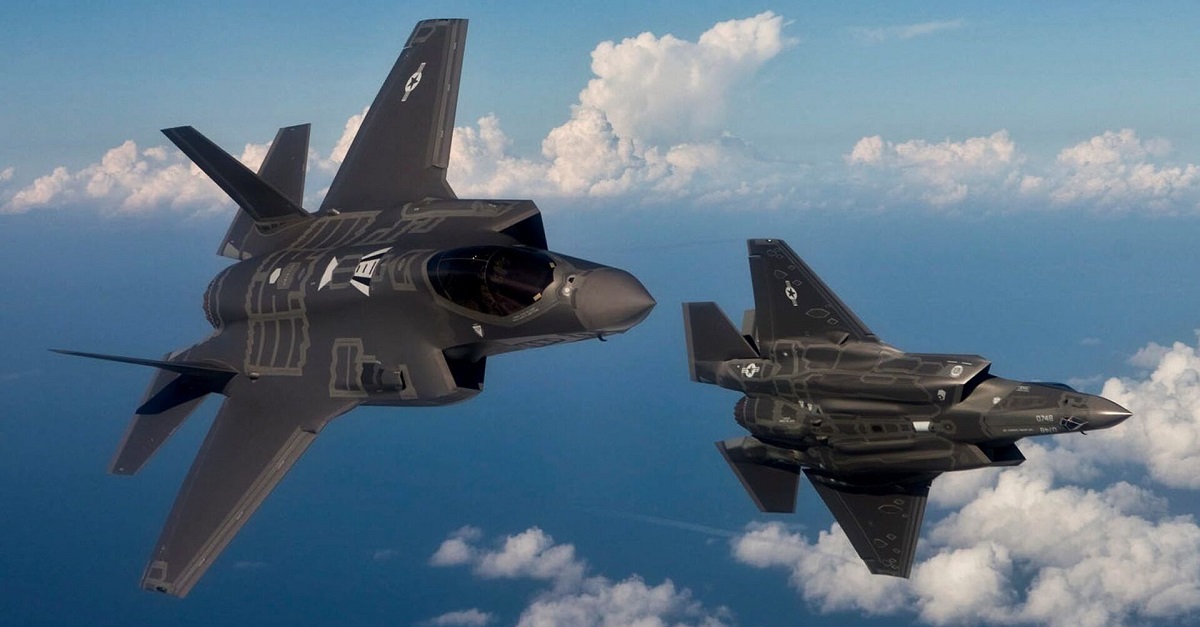 El Pentágono gastará 38.000 millones de dólares en la actualización de los motores F135 de los cazas F-35. El coste total del programa superará los 1,3 billones de dólares. El Pentágono gastará 38.000 millones de dólares en la actualización de los motores F135 de los cazas F-35. El coste total del programa superará los 1,3 billones de dólares.