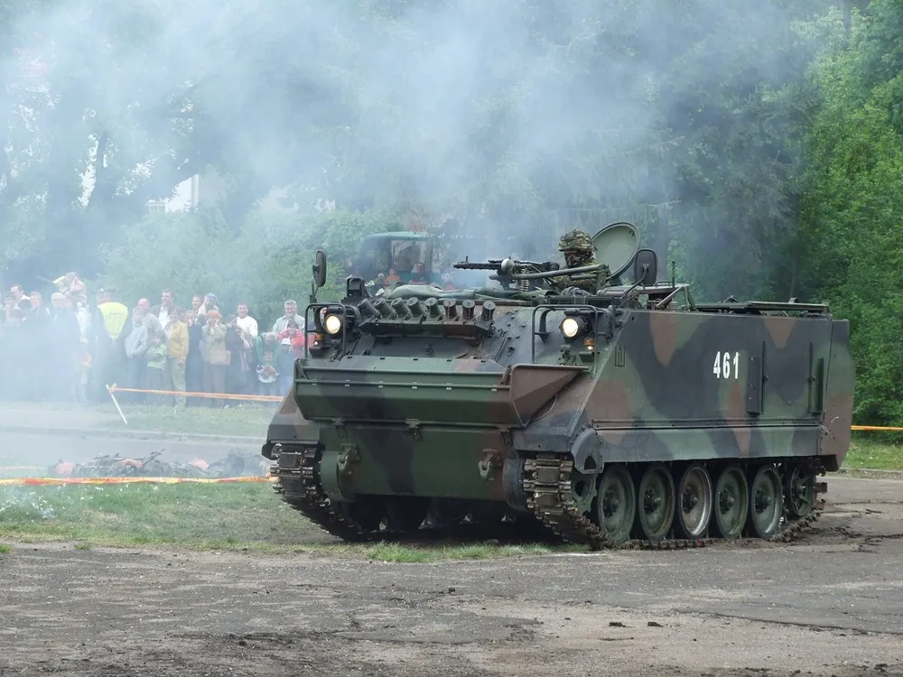 Ucrania recibirá los vehículos blindados de transporte de personal M577 y M113 de Estados Unidos Ucrania recibirá los vehículos blindados de transporte de personal M577 y M113 de Estados Unidos