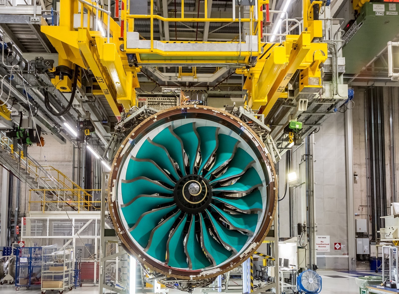 Rolls-Royce ha creado un motor aeronáutico UltraFan de 67 MW que funciona con combustible SAF ecológico Rolls-Royce ha creado un motor aeronáutico UltraFan de 67 MW que funciona con combustible SAF ecológico