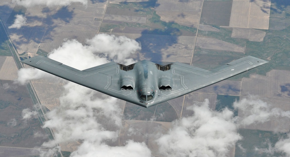 El bombardero nuclear B-2 Spirit celebró el 34 aniversario de su primer vuelo oficial El bombardero nuclear B-2 Spirit celebró el 34 aniversario de su primer vuelo oficial