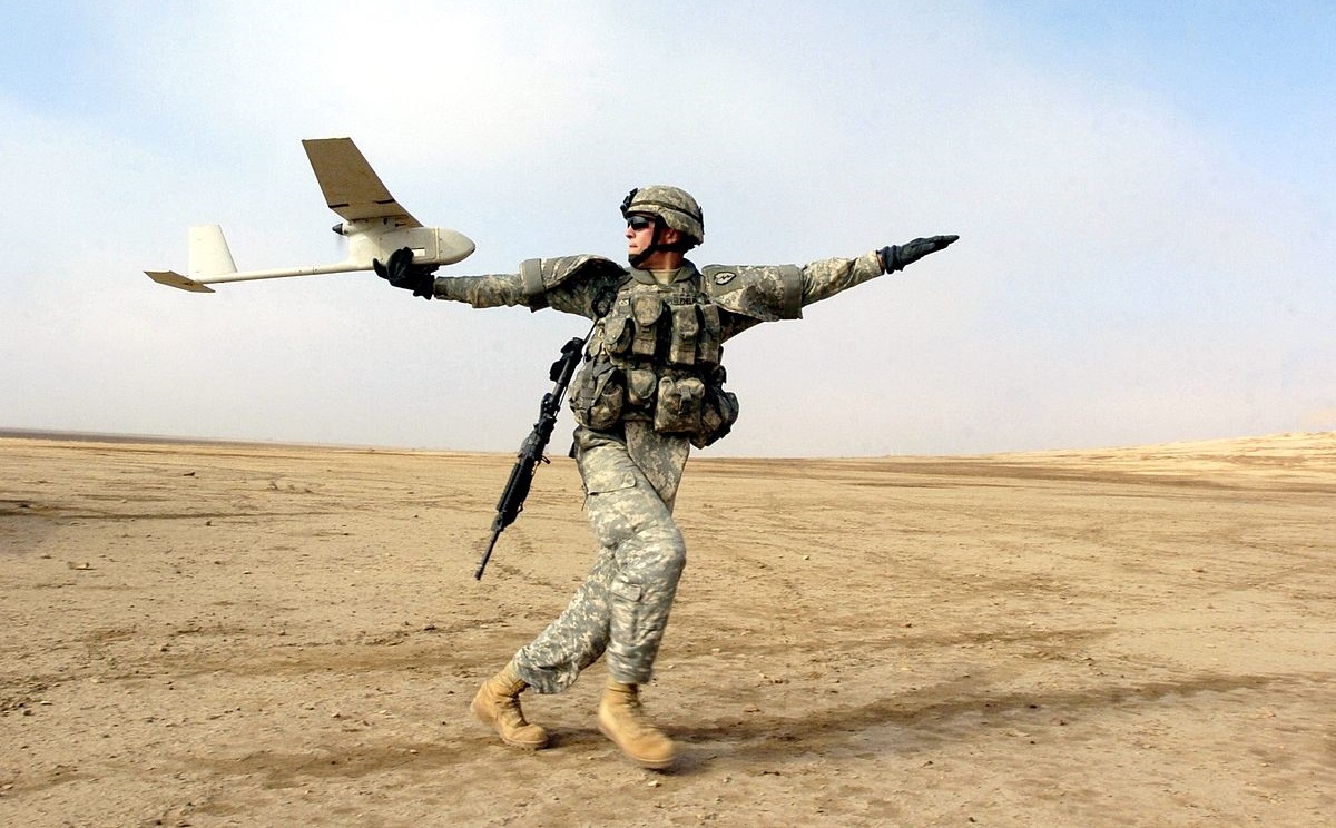 EE.UU. dona gratuitamente a la Armada ecuatoriana los drones de reconocimiento RQ-11 Raven de AeroVironment EE.UU. dona gratuitamente a la Armada ecuatoriana los drones de reconocimiento RQ-11 Raven de AeroVironment