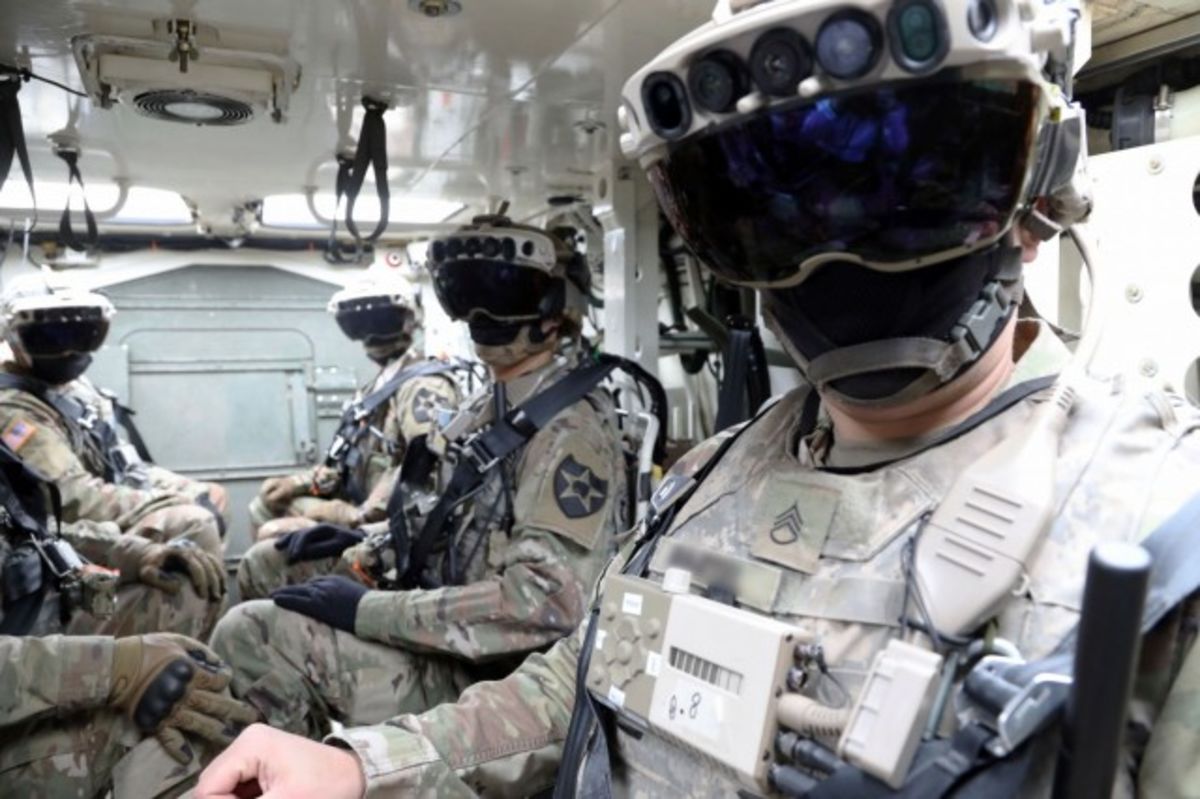 En lugar de 425 millones de dólares, Microsoft obtendrá 125 millones para mejorar y producir HoloLens para el Ejército de EE.UU. En lugar de 425 millones de dólares, Microsoft obtendrá 125 millones para mejorar y producir HoloLens para el Ejército de EE.UU.