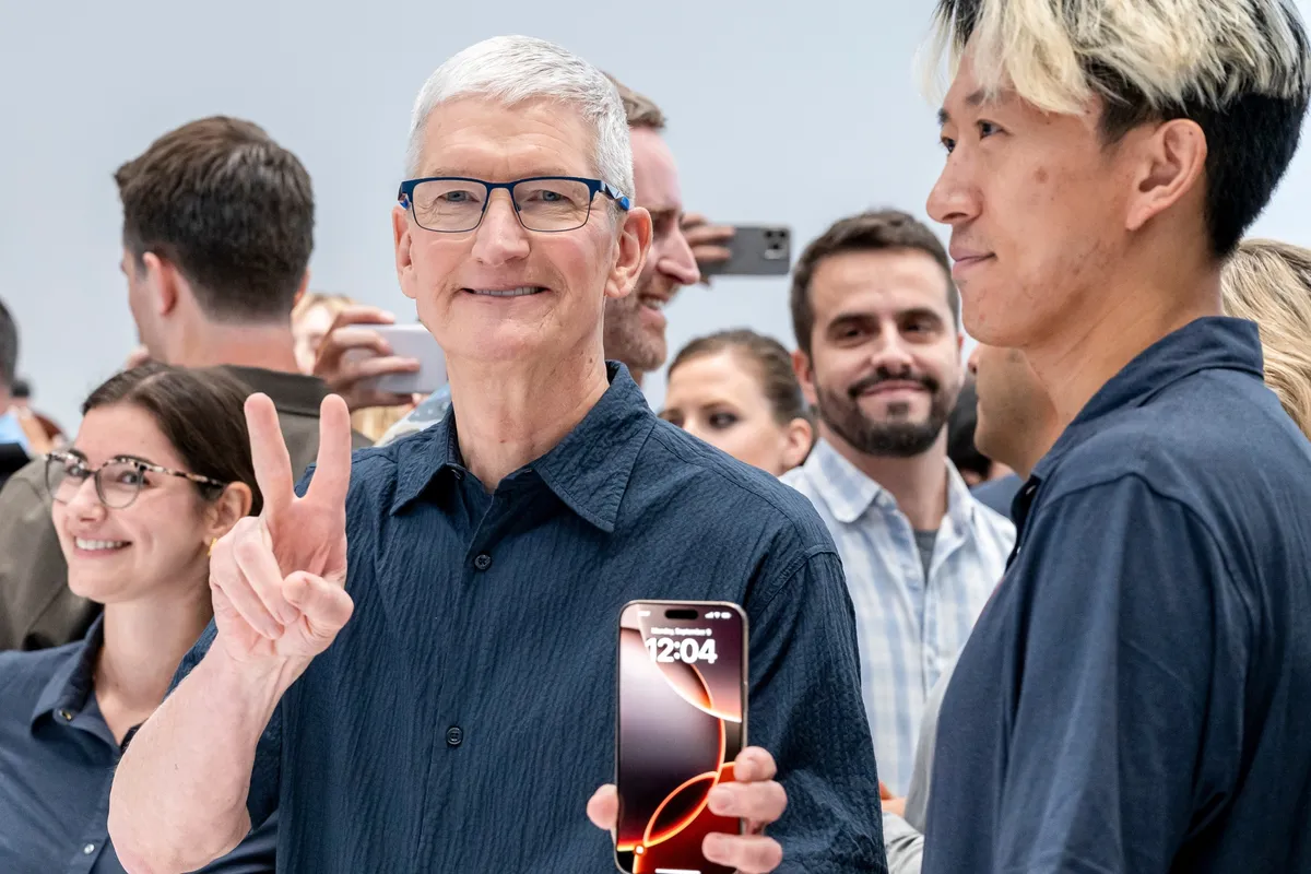 Cambios comerciales en EE.UU.: impacto previsto en la política de precios de Apple Cómo pueden afectar los nuevos aranceles de EE UU al precio de los iPhones y otros productos de Apple