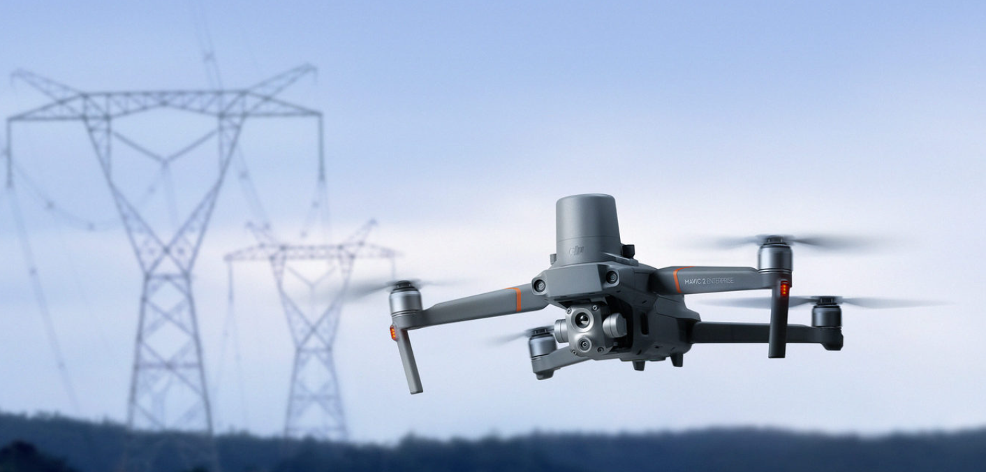 VSU recibirá 50 cuadricópteros DJI Mavic 2 Enterprise Advanced con cámara de 48MP, altavoz, foco, cámara térmica y DJI Smart Controller Enterprise VSU recibirá 50 cuadricópteros DJI Mavic 2 Enterprise Advanced con cámara de 48MP, altavoz, foco, cámara térmica y DJI Smart Controller Enterprise