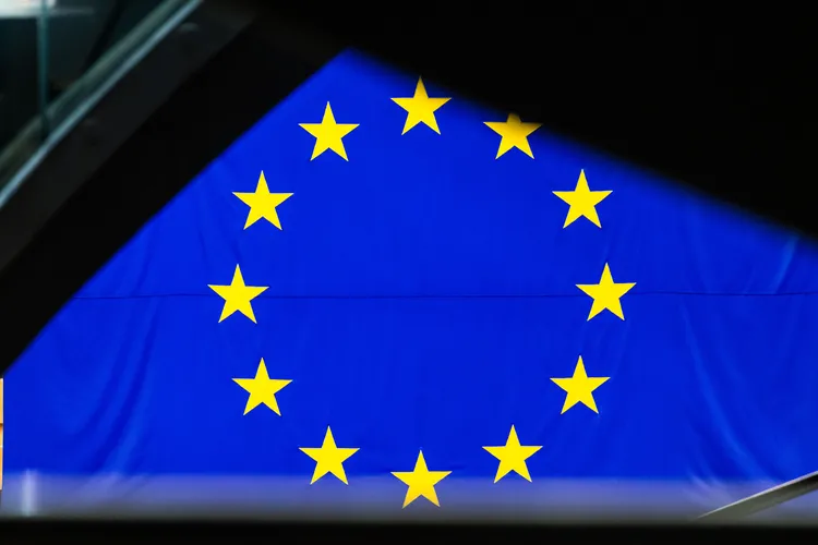 Las empresas europeas afirman que la ley de IA de la UE amenaza la soberanía tecnológica Las empresas europeas afirman que la ley de IA de la UE amenaza la soberanía tecnológica