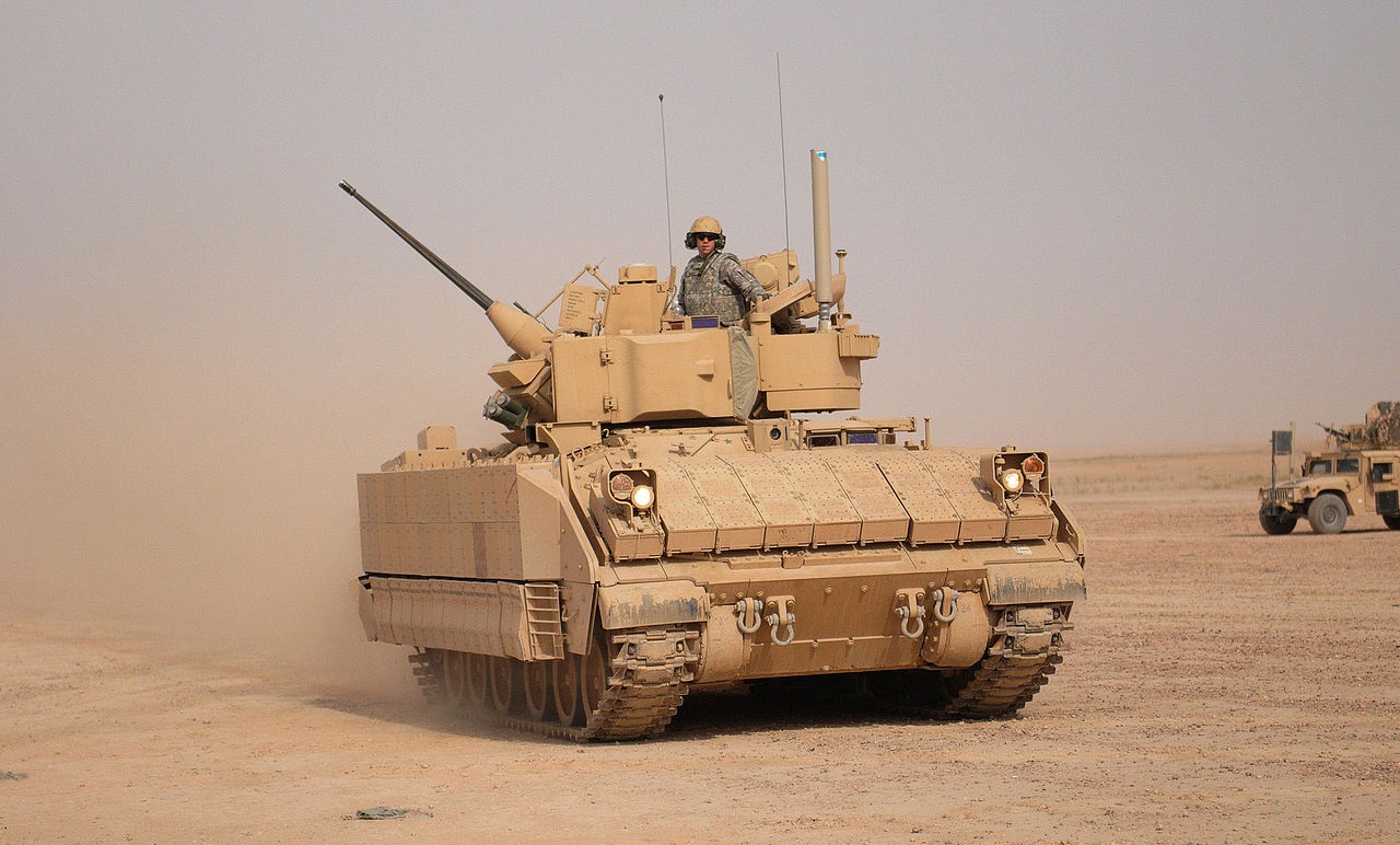 Estados Unidos puede proporcionar a Ucrania vehículos de combate M2 Bradley Estados Unidos puede proporcionar a Ucrania vehículos de combate M2 Bradley