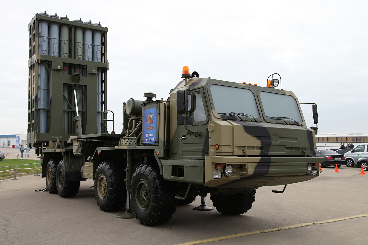 Rusia ha avistado el último sistema SAM S-350 Vityaz con un alcance de hasta 60 km: fue adoptado para el servicio en 2020 como reemplazo de los Buk-M1-2 y S-300PS Rusia ha avistado el último sistema SAM S-350 Vityaz con un alcance de hasta 60 km: fue adoptado para el servicio en 2020 como reemplazo de los Buk-M1-2 y S-300PS