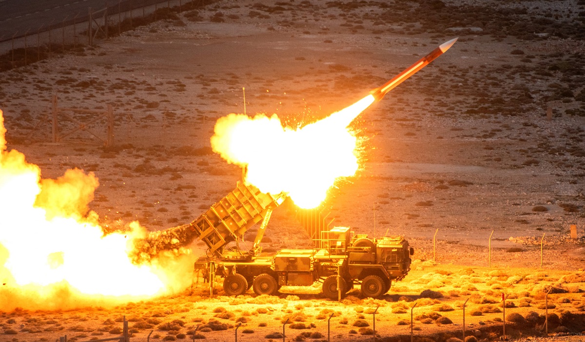 La Fuerza Aérea ucraniana insinúa el uso del sistema Patriot MIM-104 para destruir misiles balísticos Iskander-M mientras bombardean Kiev La Fuerza Aérea ucraniana insinúa el uso del sistema Patriot MIM-104 para destruir misiles balísticos Iskander-M mientras bombardean Kiev