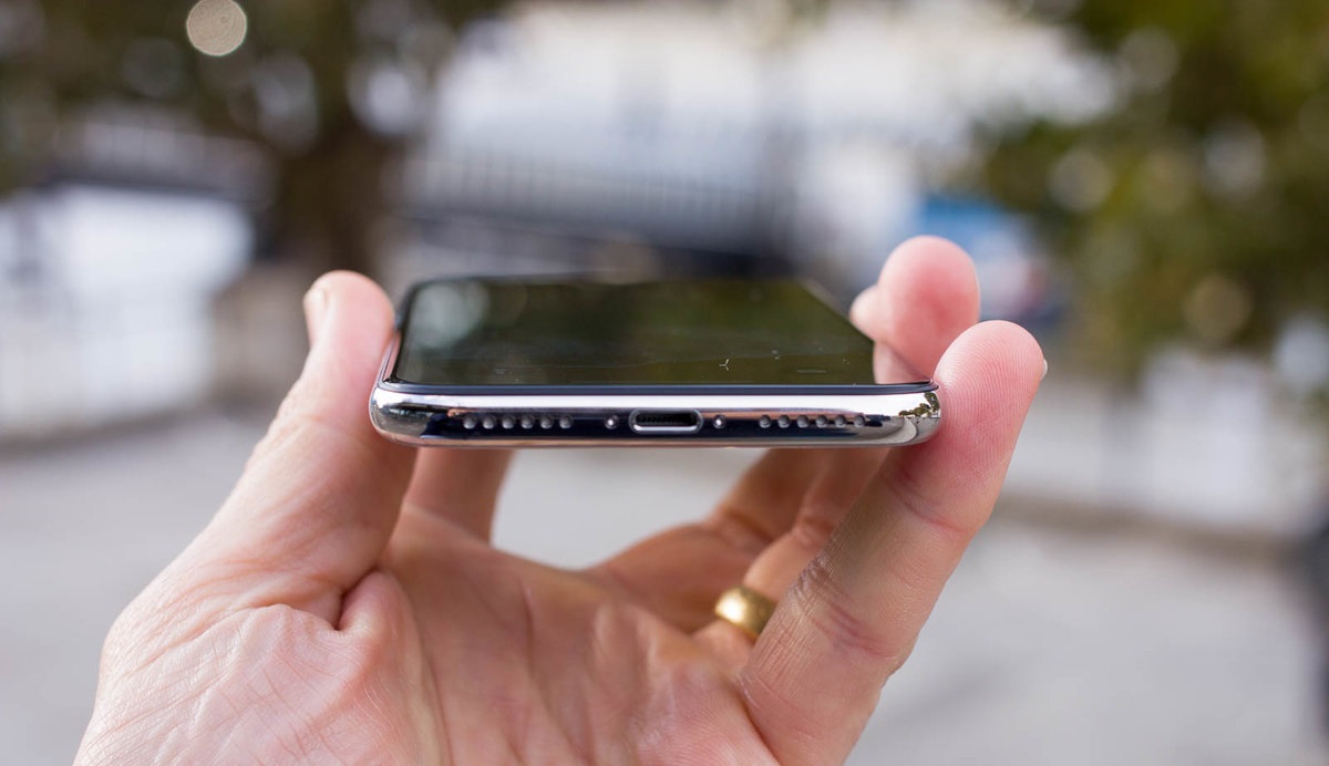 el iPhone X con USB-C se vende en eBay por 86.001 dólares el iPhone X con USB-C se vende en eBay por 86.001 dólares