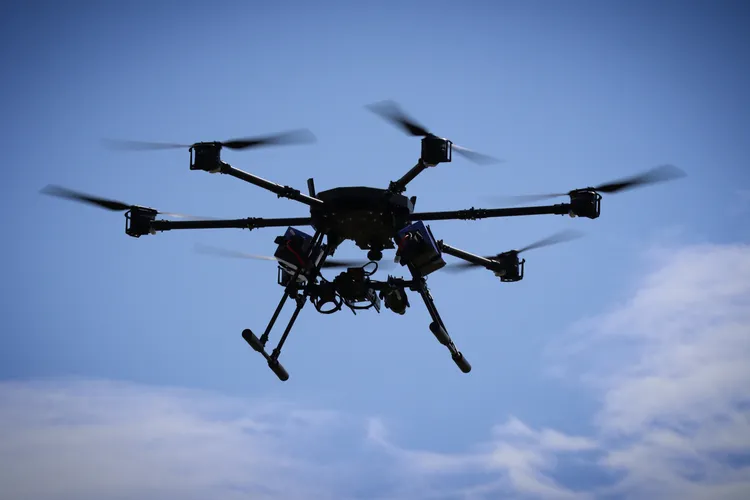 Las autoridades de Illinois prohíben que los drones utilicen armas o reconocimiento facial Las autoridades de Illinois prohíben que los drones utilicen armas o reconocimiento facial