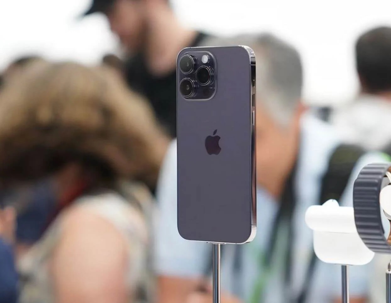 Kuo: Los ingresos de Apple por las ventas del iPhone podrían disminuir entre un 20 y un 30% este trimestre debido a las protestas en la fábrica de Foxconn Kuo: Los ingresos de Apple por las ventas del iPhone podrían disminuir entre un 20 y un 30% este trimestre debido a las protestas en la fábrica de Foxconn