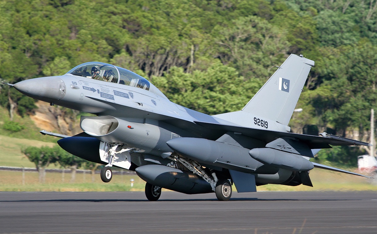 Biden aprueba el programa cancelado por Trump de 450 millones de dólares para mantener los cazas F-16 Fighting Falcon en la Fuerza Aérea de Pakistán Biden aprueba el programa cancelado por Trump de 450 millones de dólares para mantener los cazas F-16 Fighting Falcon en la Fuerza Aérea de Pakistán
