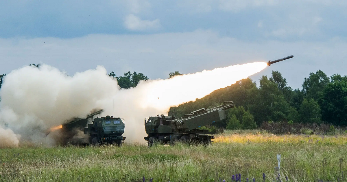 Hungría cambió de opinión sobre la compra del sistema estadounidense de misiles M142 HIMARS antes de que EE.UU. bloqueara la venta Hungría cambió de opinión sobre la compra del sistema estadounidense de misiles M142 HIMARS antes de que EE.UU. bloqueara la venta
