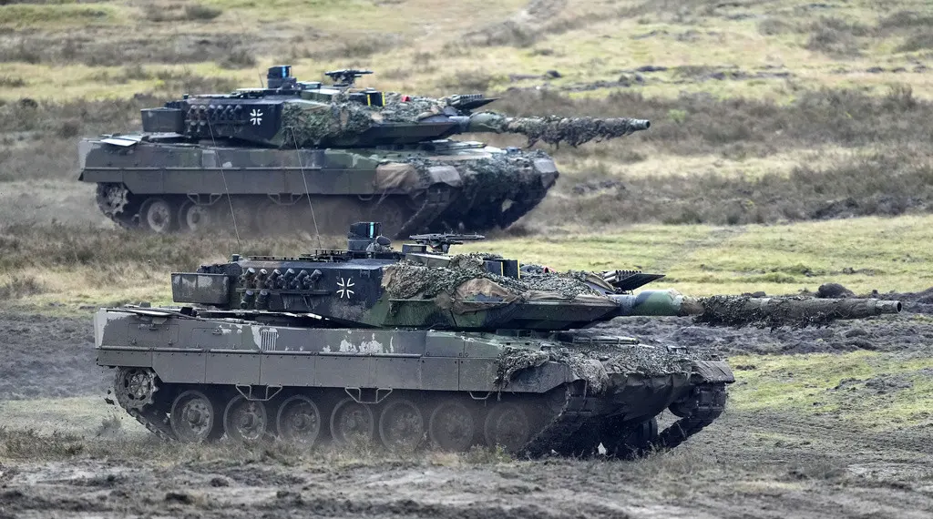 Suiza desmantelará 25 carros Leopard 2 y los venderá a Alemania, pero prohíbe su transferencia a Ucrania Suiza desmantelará 25 carros Leopard 2 y los venderá a Alemania, pero prohíbe su transferencia a Ucrania