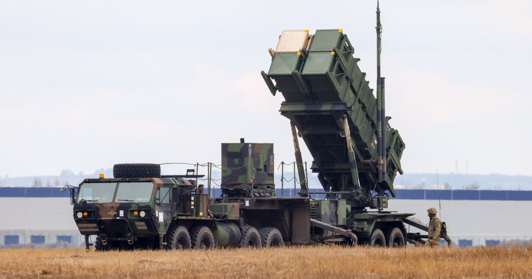 El MIM-104 Patriot intercepta seis misiles hipersónicos rusos Kh-47M2 Kinzhal en Kiev durante la visita del presidente sudafricano a Ucrania El MIM-104 Patriot intercepta seis misiles hipersónicos rusos Kh-47M2 Kinzhal en Kiev durante la visita del presidente sudafricano a Ucrania