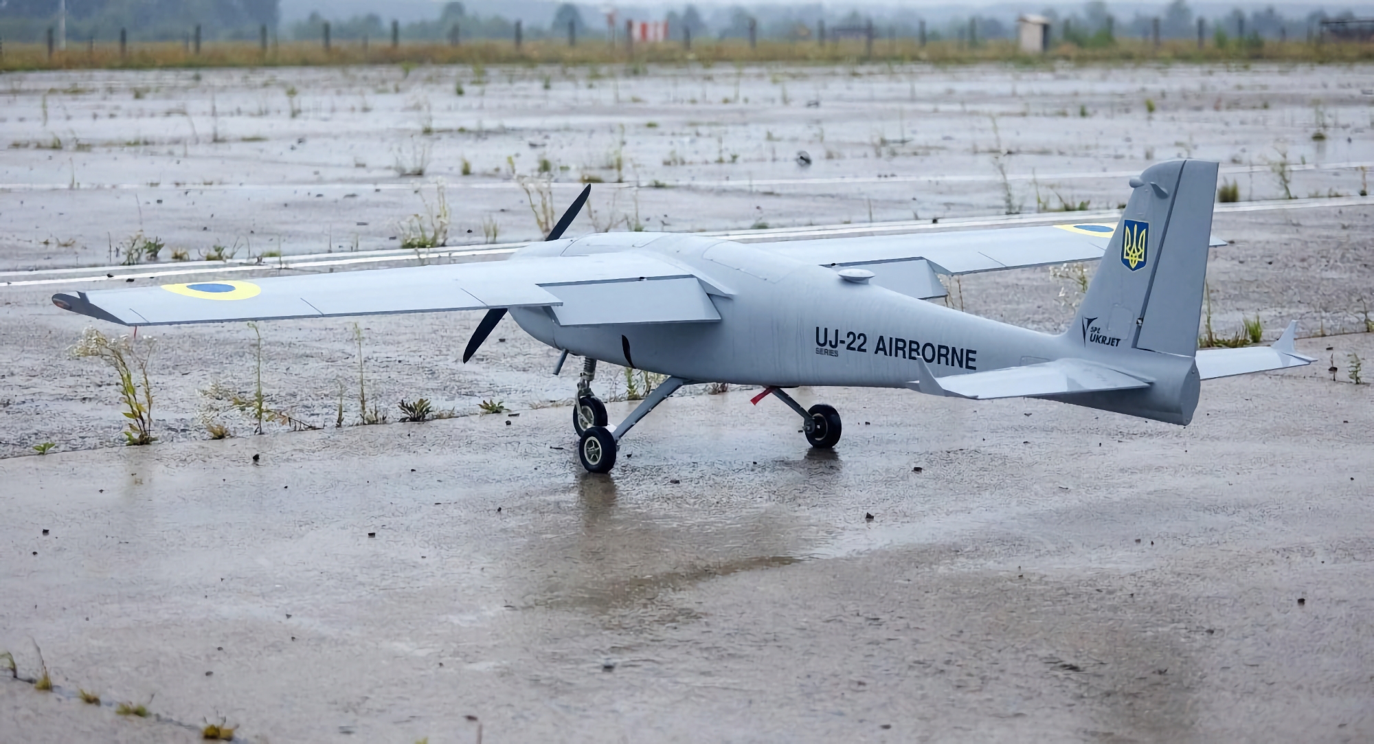 el servicio de seguridad de ucrania utilizó 18 drones para atacar un campamento militar en rusia, con cerca de 80 equipos en él el servicio de seguridad de ucrania utilizó 18 drones para atacar un campamento militar en rusia, con cerca de 80 equipos en él